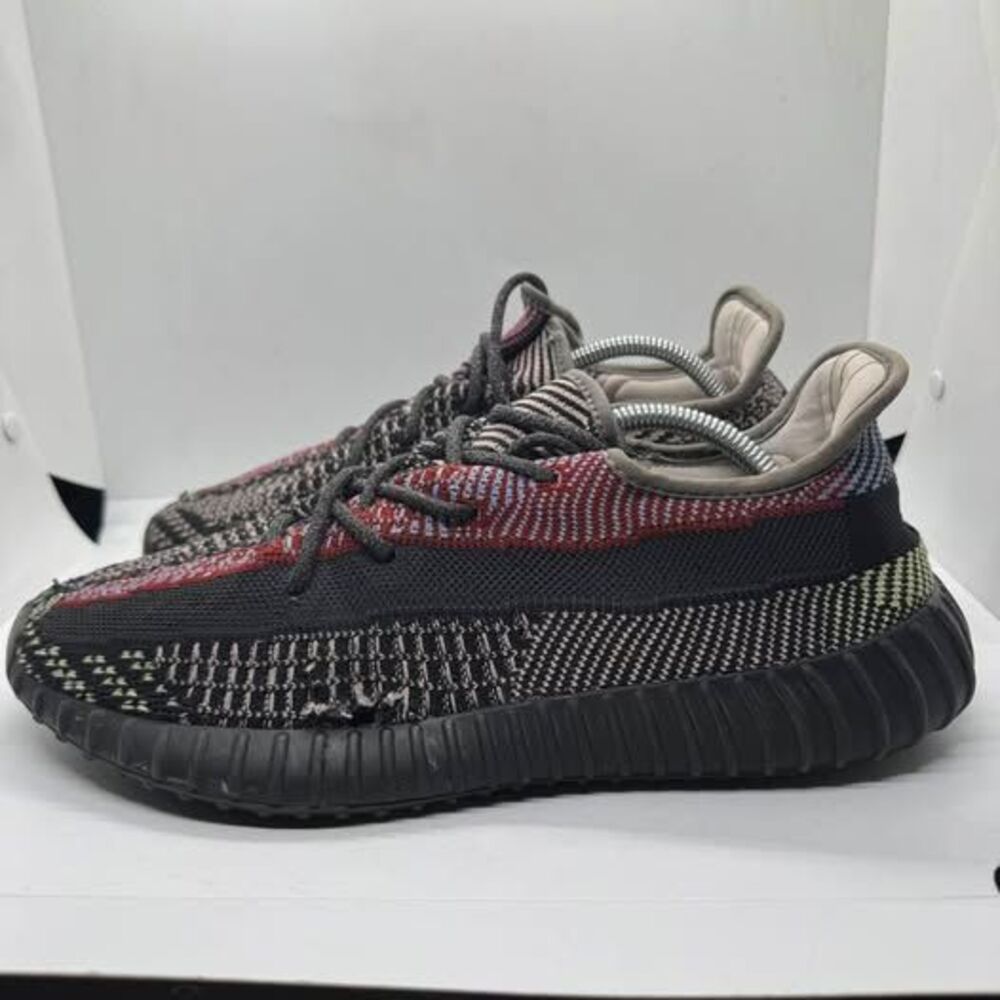 Adidas Yeezy Boost 350 V2 Yecheil size 10.5